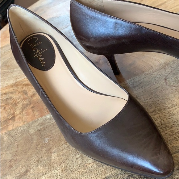 Cole Haan Espresso Brown kitten heels - Picture 3 of 6